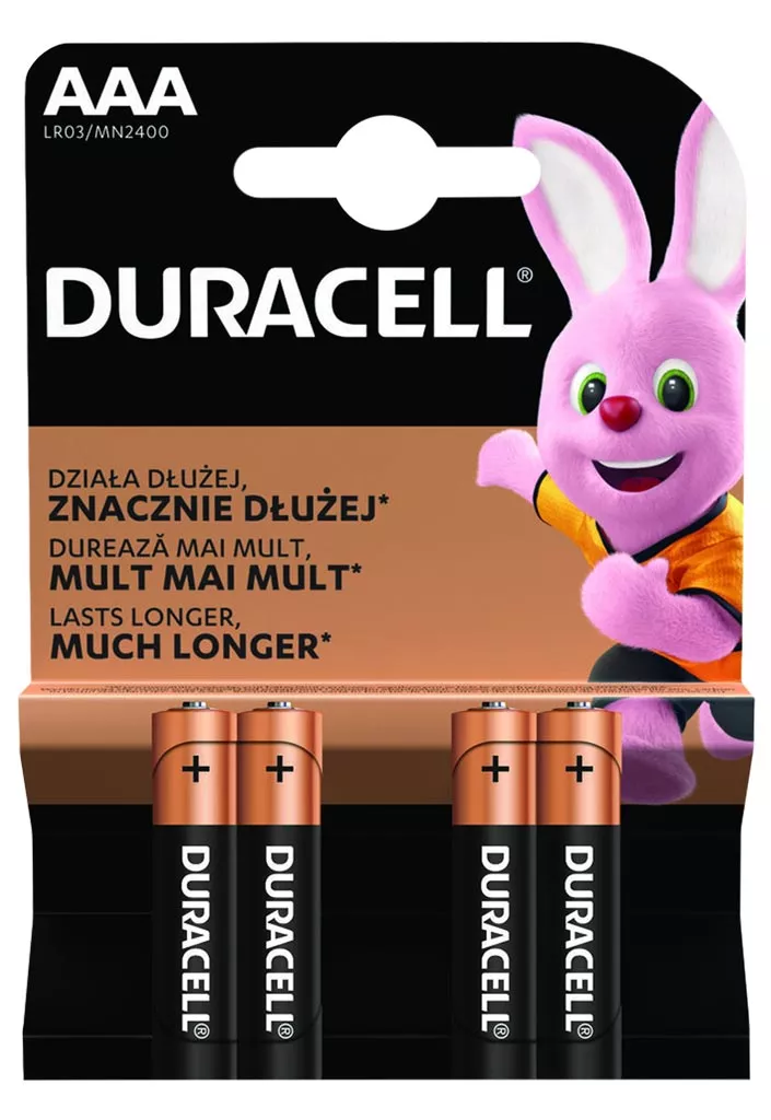 Opakowanie baterii Duracell typu AAA (LR-03). Zawiera cztery baterie. Opakowanie z grafiką różowego królika i hasłem 