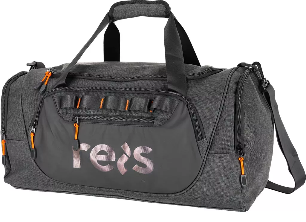 Torba podróżna sportowa TRAVELBAG o pojemności 35L, w kolorze szarym z pomarańczowymi detalami. Posiada regulowany pasek na ramię, uchwyty oraz liczne kieszenie zapinane na zamek. Idealna na siłownię i podróż.