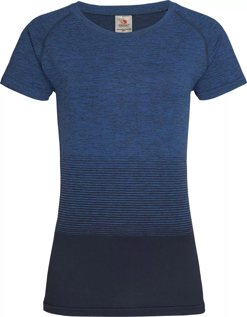 Damska szybkoschnąca koszulka T-shirt w kolorze granatowym, model ST8910. Posiada krótki rękaw i dopasowany krój. Idealna do aktywności sportowych.