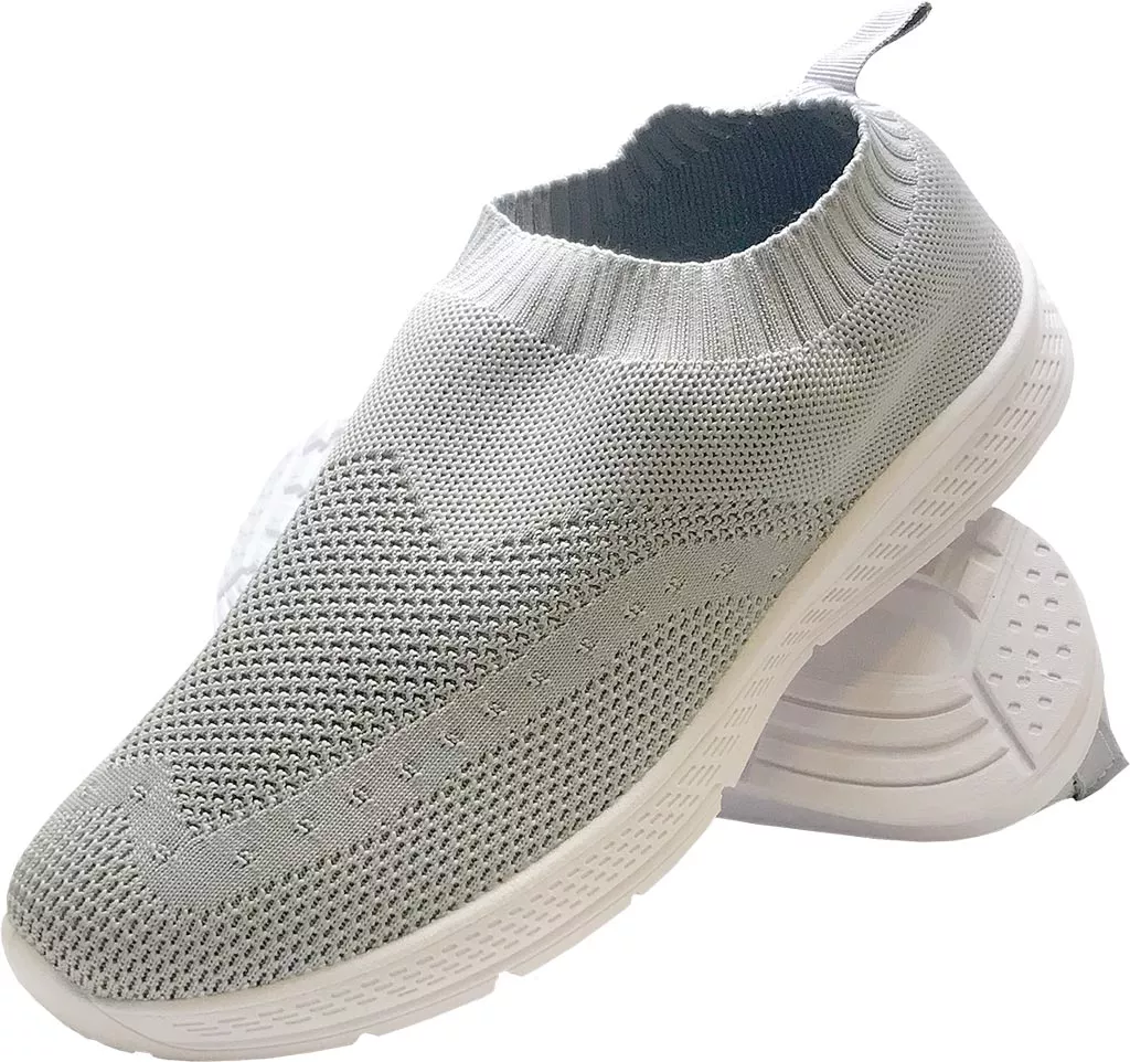 Wsuwane damskie buty sportowe LETTA, wykonane z lekkiego, oddychającego materiału siatkowego, z elastyczną białą podeszwą. Konstrukcja bez sznurowadeł zapewnia wygodę i szybkie zakładanie.