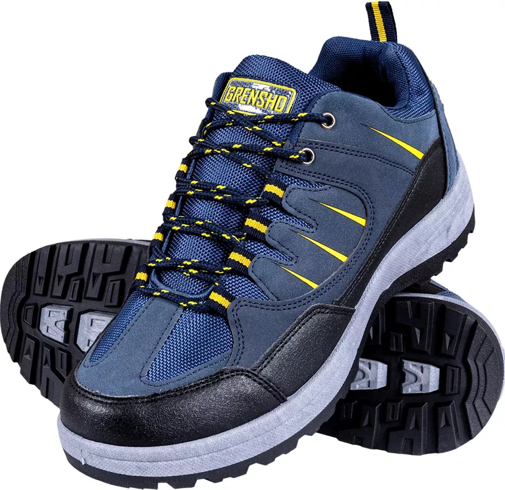 Granatowe buty sportowe trekkingowe GRIFT ze skóry, z żółtymi detalami i solidną, białą podeszwą z bieżnikiem, sznurowane na czarno-żółte sznurówki.