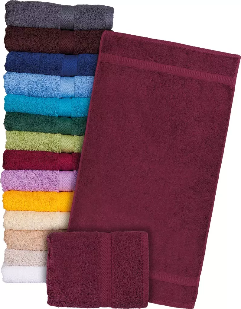 Gruby, bordowy ręcznik frotte wykonany w 100% z bawełny, tkany. Produkt dostępny także w innych kolorach.