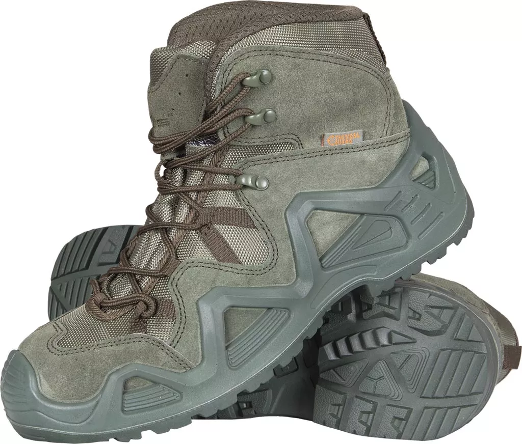 Męskie buty taktyczne trekkingowe Tactical Guard IRON-T w kolorze oliwkowym. Wzmocniona konstrukcja, wytrzymałe sznurowadła, solidna podeszwa z głębokim bieżnikiem zapewniającym dobrą przyczepność.