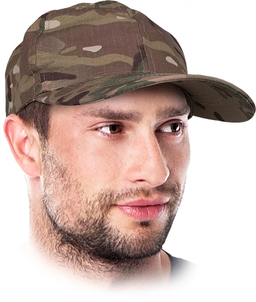 Czapka z daszkiem Tactical Guard CAP w wzór moro, wykonana z trwałego materiału, posiada regulację z tyłu dla dopasowania.