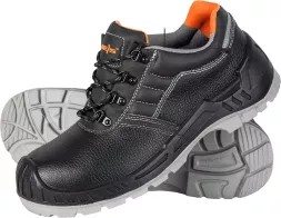 Buty robocze TITAN S3 z kompozytowym podnoskiem i wkładką, czarne z pomarańczowymi wstawkami, wyposażone w solidną, antypoślizgową podeszwę. Przeznaczone do pracy zapewniające ochronę i komfort.