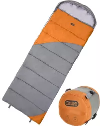 Śpiwór turystyczny Tactical Guard MUMMY o długości 220 cm, w kolorze pomarańczowo-szarym, ciepły, zapakowany w poręczny pokrowiec ułatwiający transport i przechowywanie.