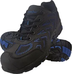 Czarne buty bezpieczne z niebieskimi akcentami, posiadające ochronny nosek oraz wzmocnioną podeszwę, siateczkowe wstawki dla lepszej wentylacji.