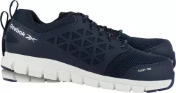 Ciemnoniebieskie półbuty bezpieczne, marki Reebok. Model posiada białą, elastyczną podeszwę oraz wzory w formie trójkątów na boku. Na języku widoczne oznaczenie 