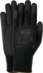 Rękawice ochronne EDGE 48-126 są czarne, wykonane z materiału przypominającego neopren lub gumę. Posiadają oznaczenia CE i rozmiar 9.